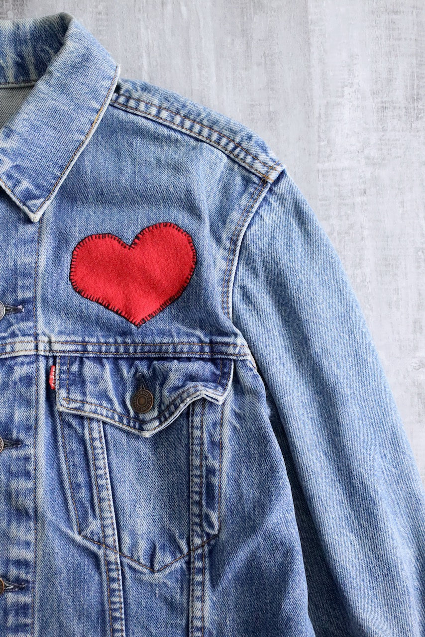Levi's heart patch denim jacket blue