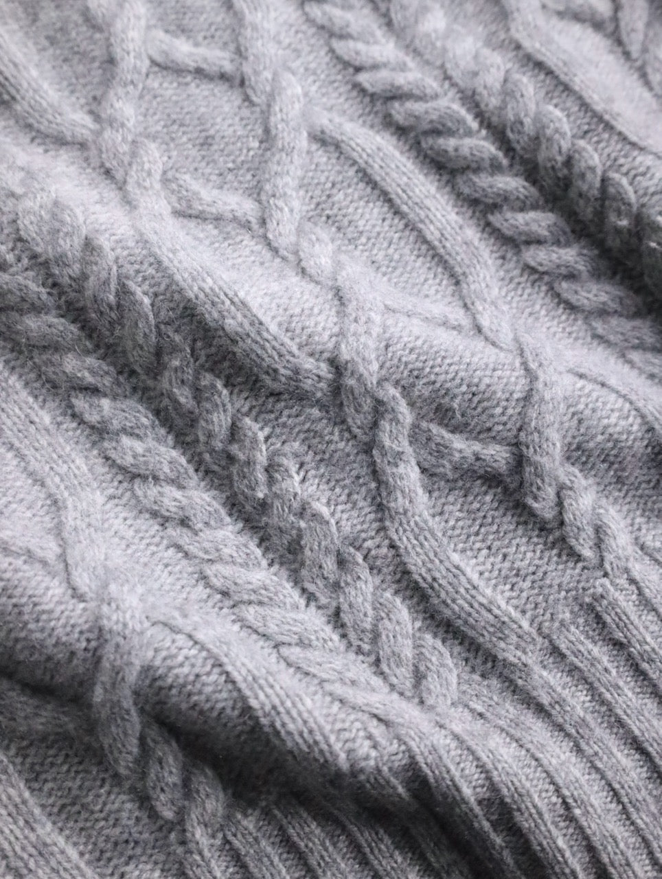 Paul Stuart cotton cashmere cable drivers knit rightgray