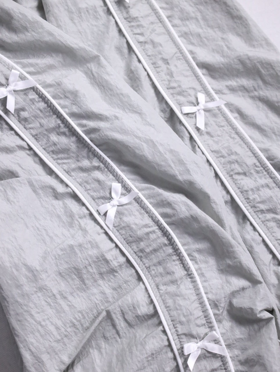 ribbon design wrinkle nylon easy pants lightgray-white