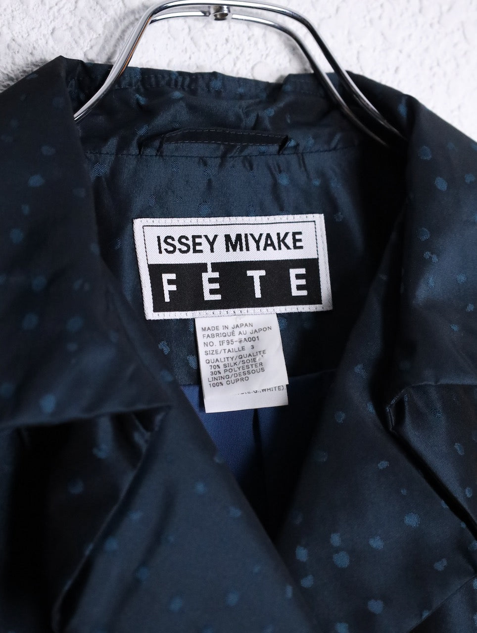 ISSEY MIYAKE silk middle coat tamamushi blue