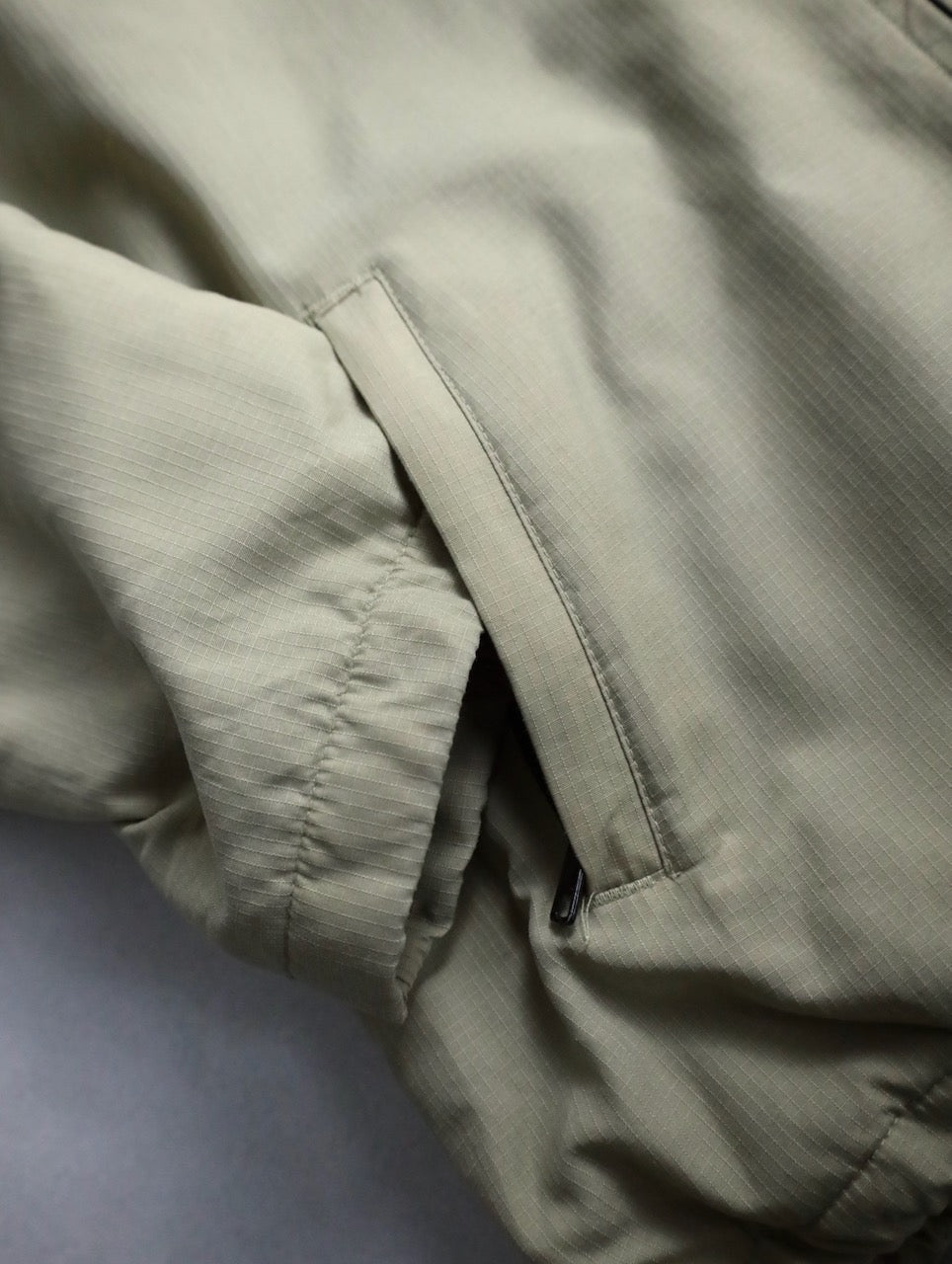 Carhartt ripstop nylon jacket beige