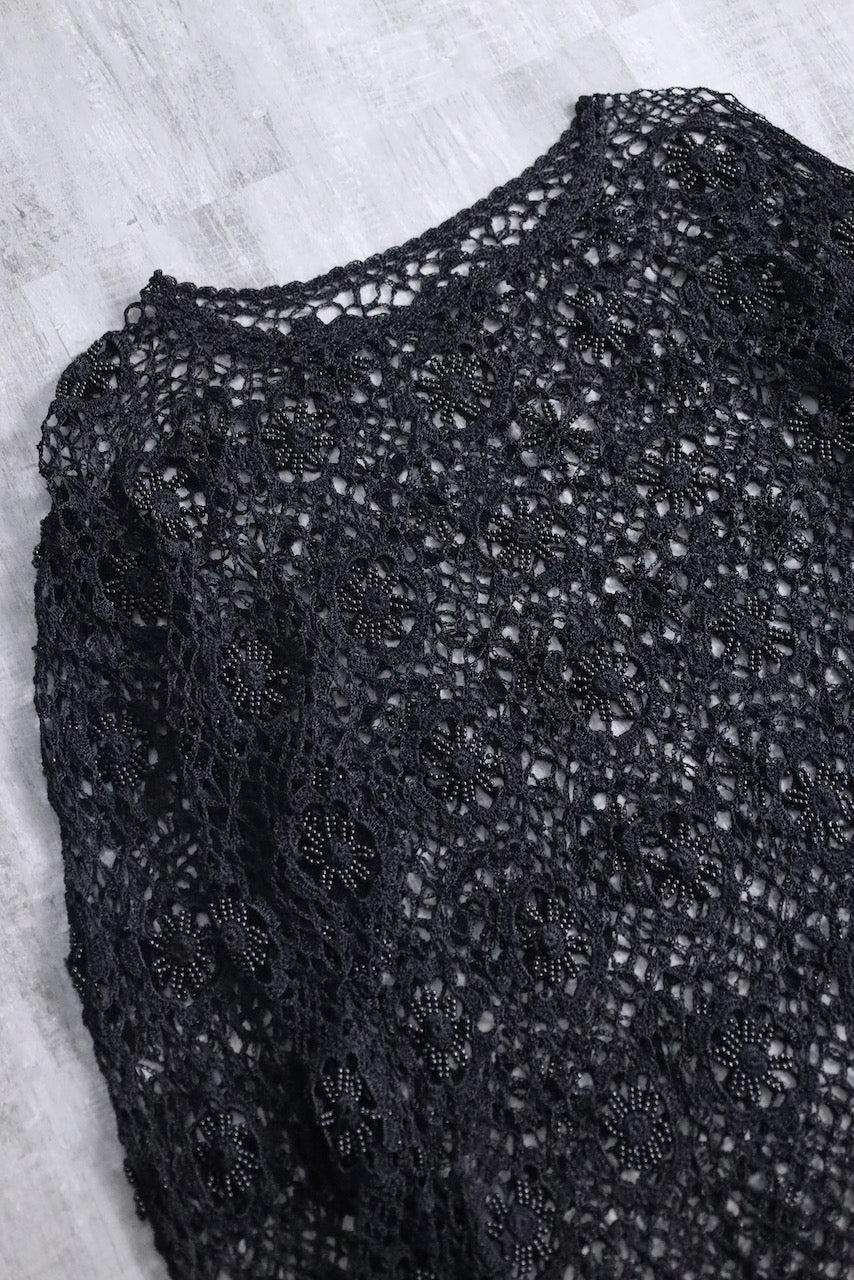 flower design lace L/S tops black