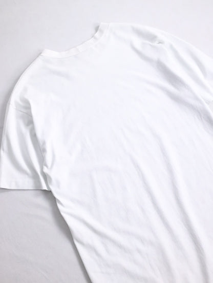 90s newspaper tee white-black