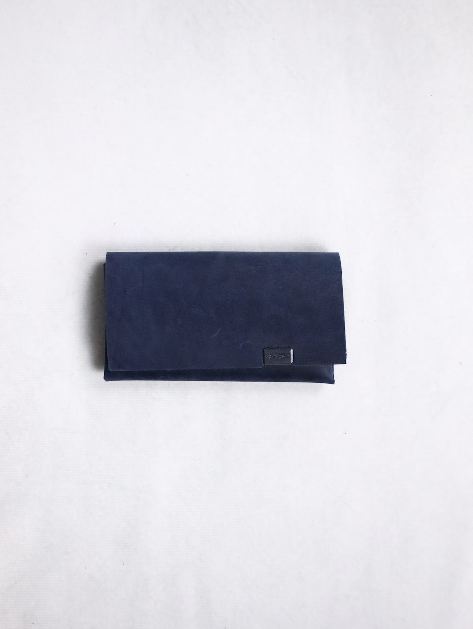 oil nubuck passcase navy