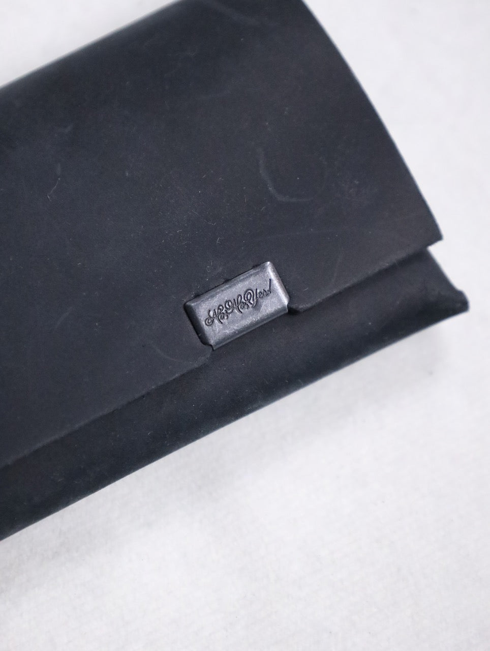 oil nubuck passcase black