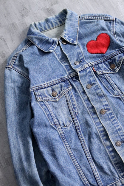 Levi's heart patch denim jacket blue