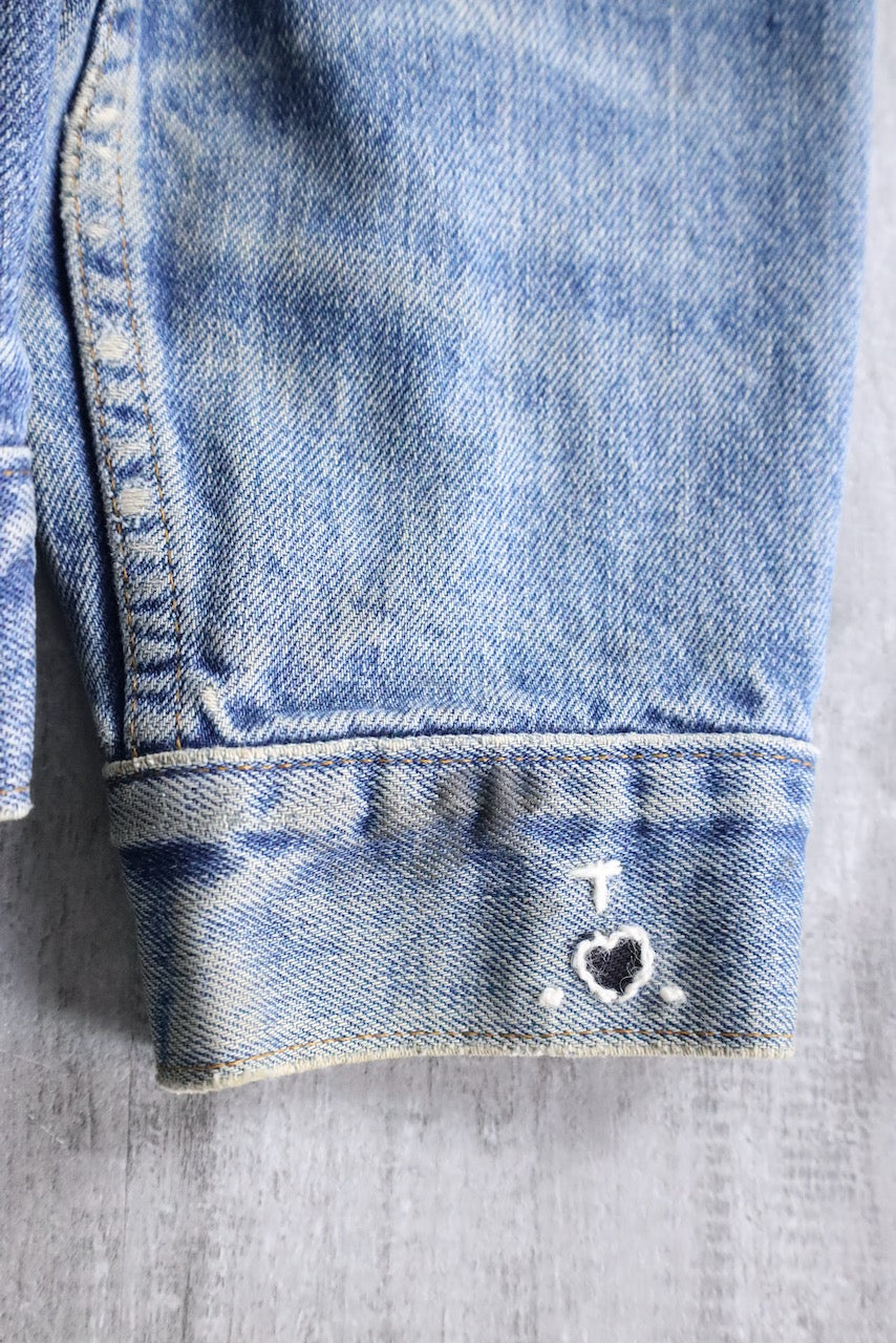 Levi's heart patch denim jacket blue