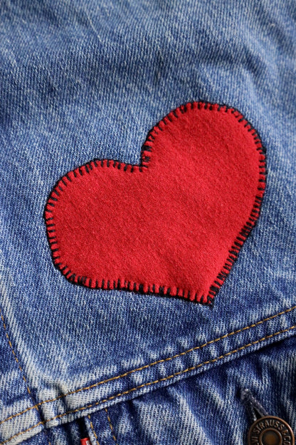 Levi's heart patch denim jacket blue