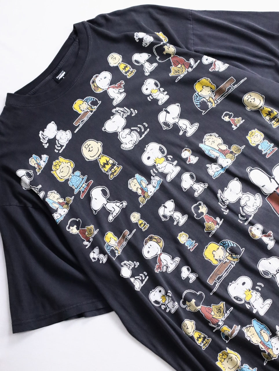 snoopy print oversize tee black-white-multi