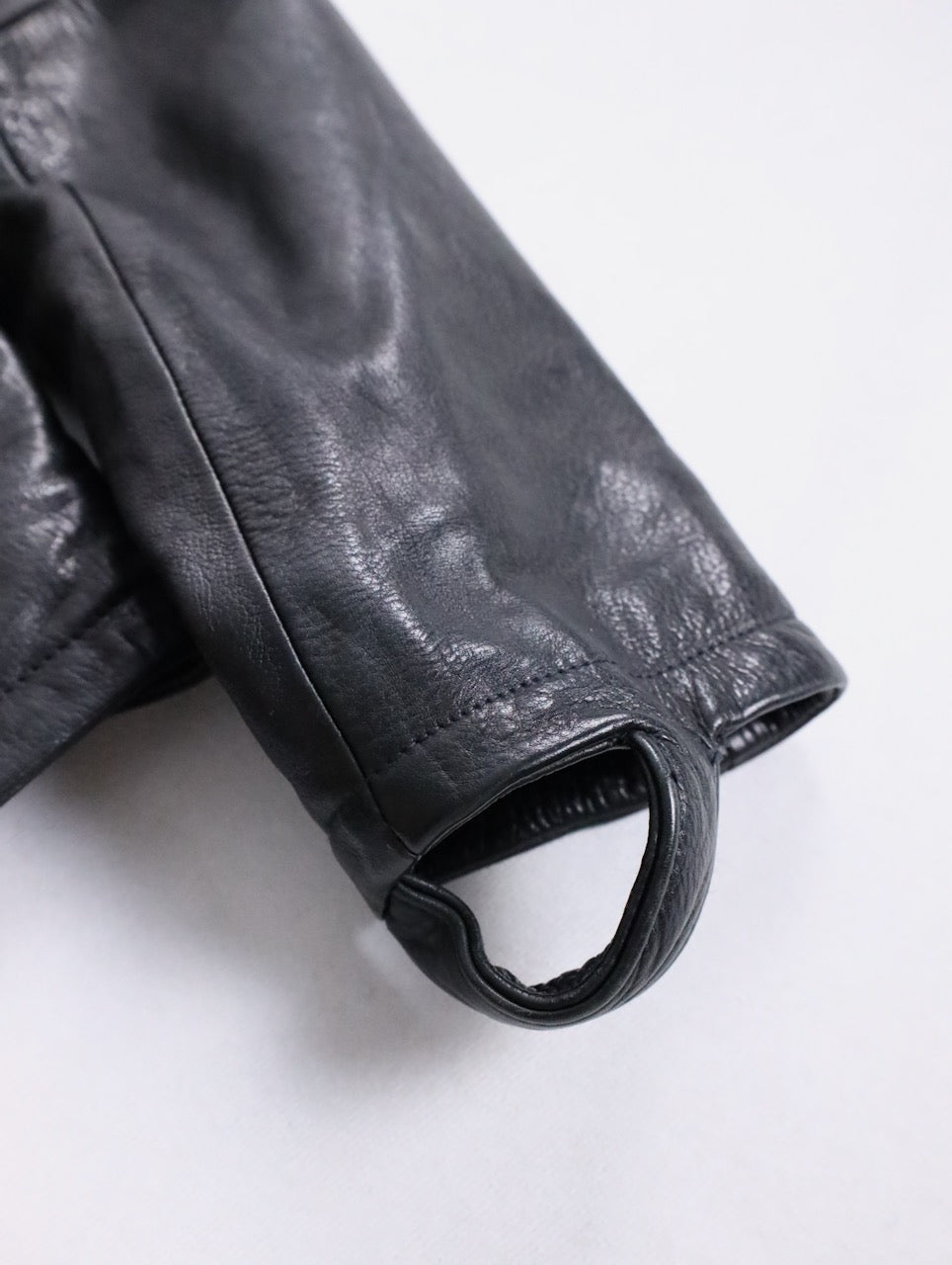 twin zipper collarless leather jackket black