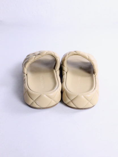 BOTTEGA VENETA padded flat sandals beige