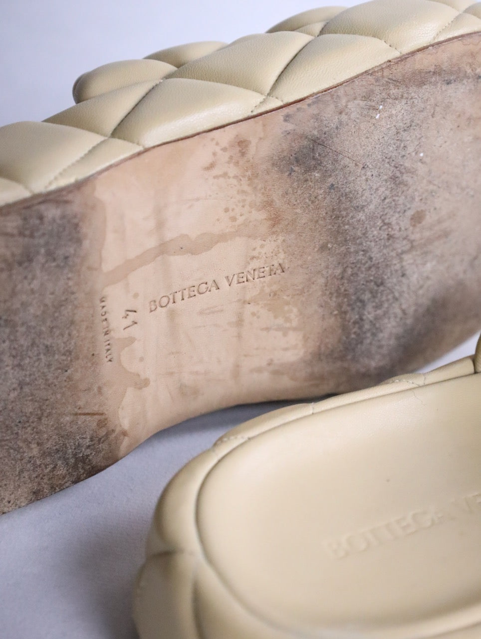BOTTEGA VENETA padded flat sandals beige