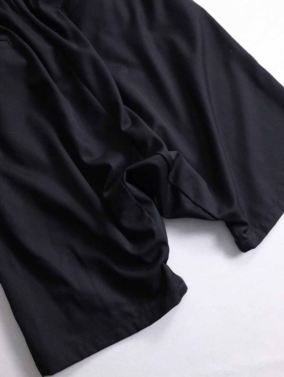 BISHOOL wool easy shorts black