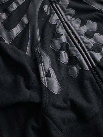 TAKAHIROMIYASHITATheSoloist. bone design zip hoodie black