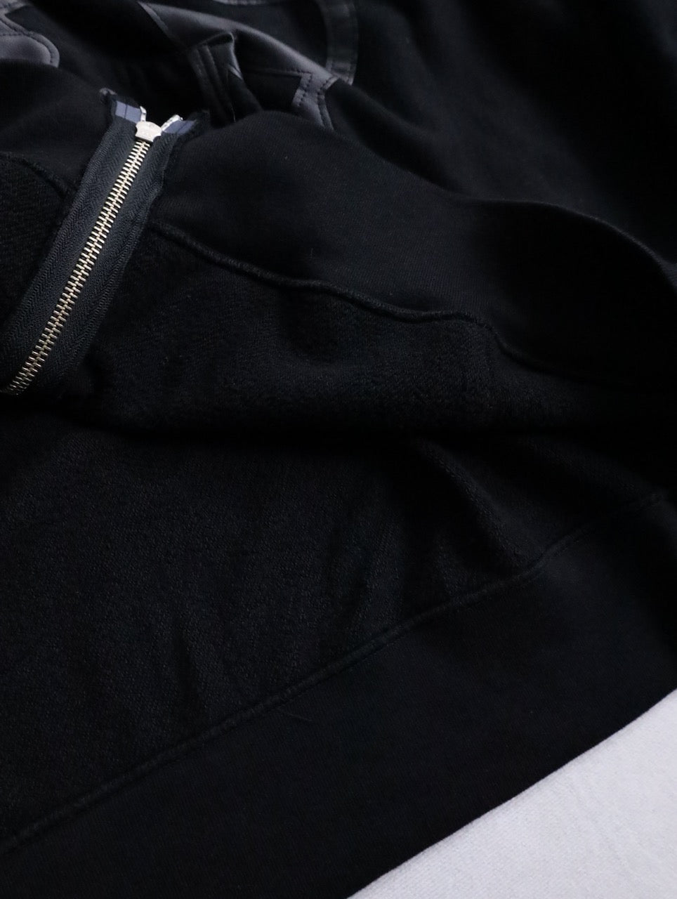 TAKAHIROMIYASHITATheSoloist. bone design zip hoodie black