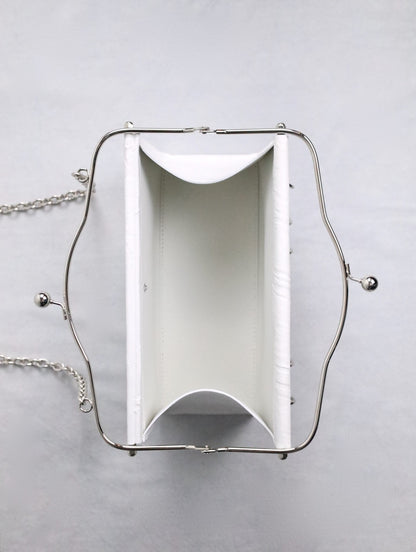 kagari yusuke chatelaine bag white