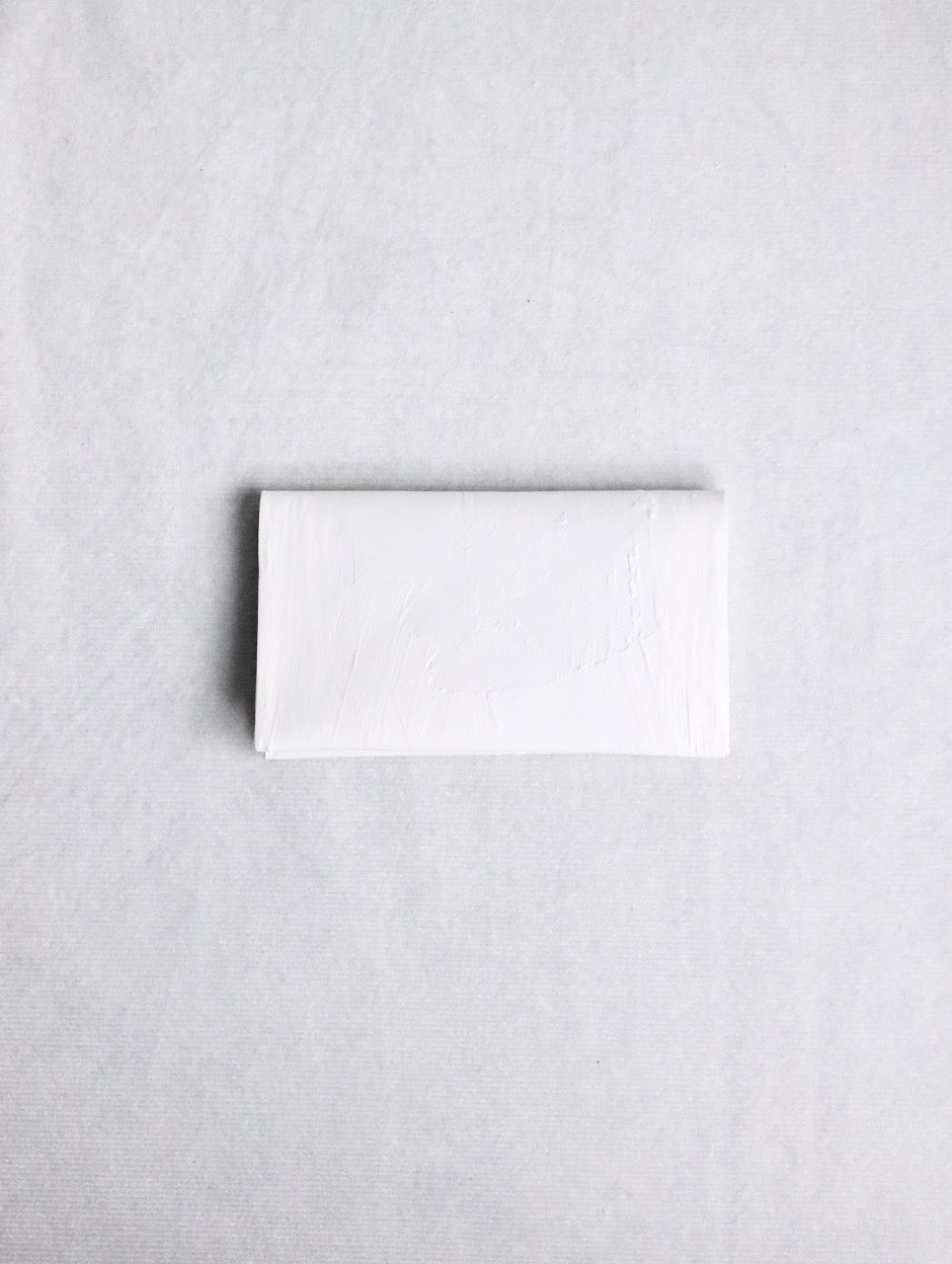 kagari yusuke business card holder white