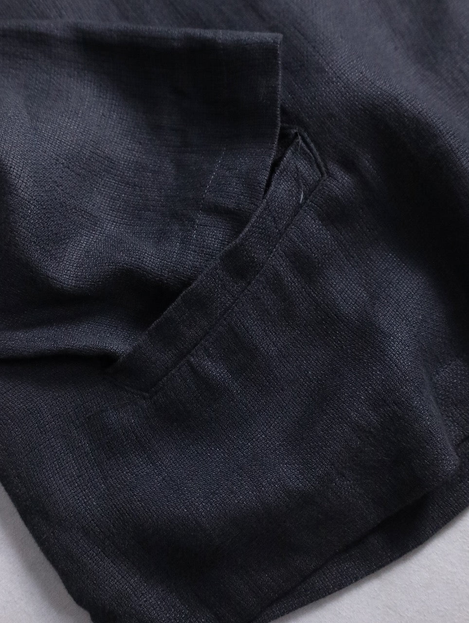 EMPORIO ARMANI linen skipper shirt gray