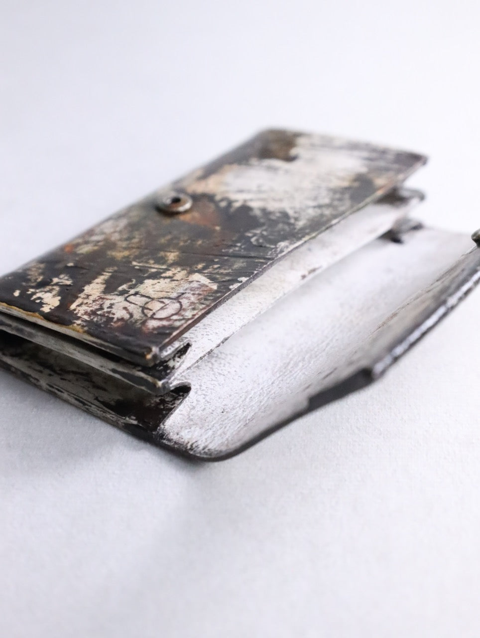 Kagari Yusuke card case urban came