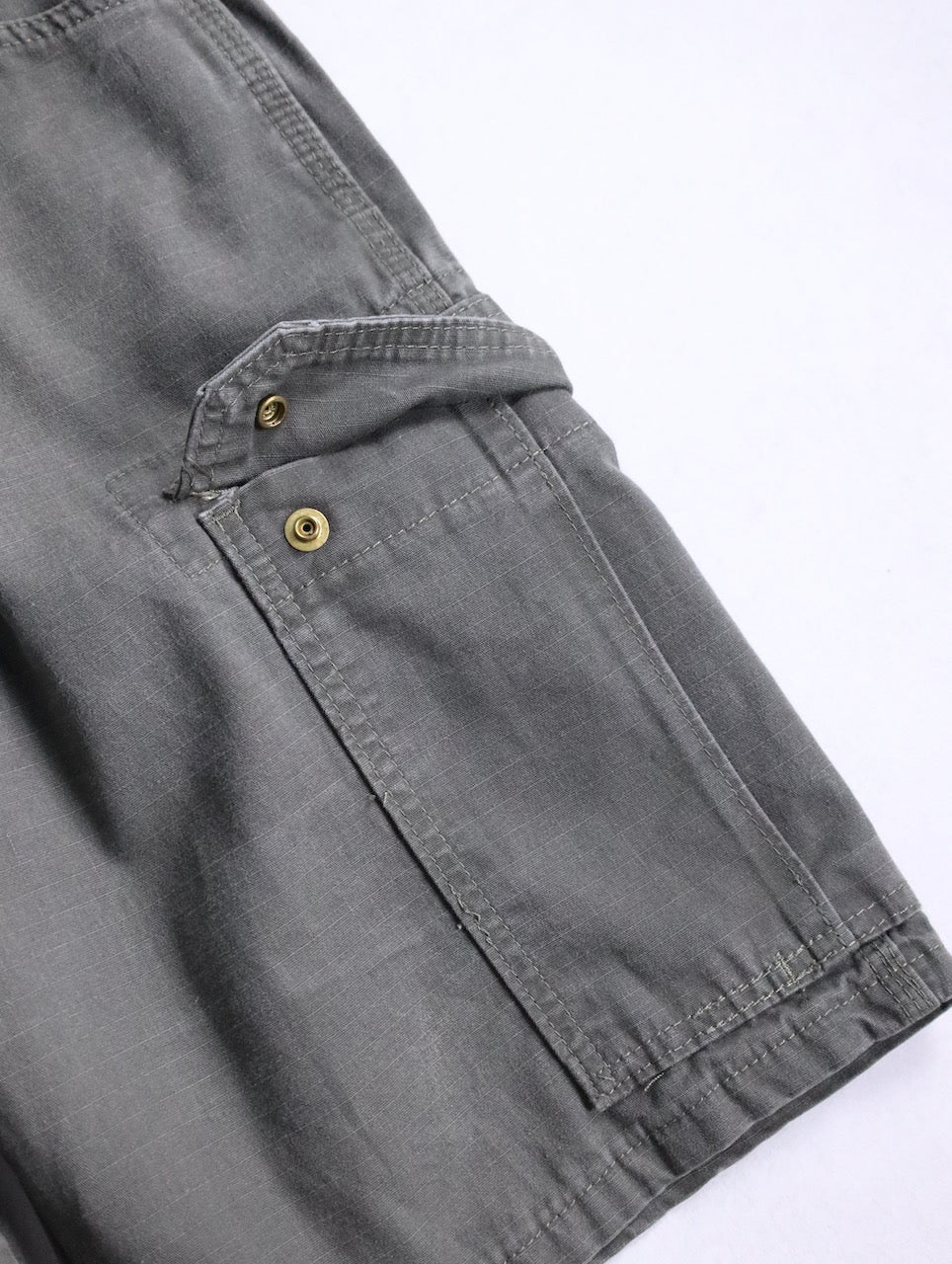 wrangler cargo shorts khaki