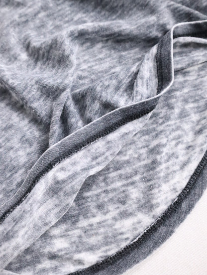 star print sheer tee black-white