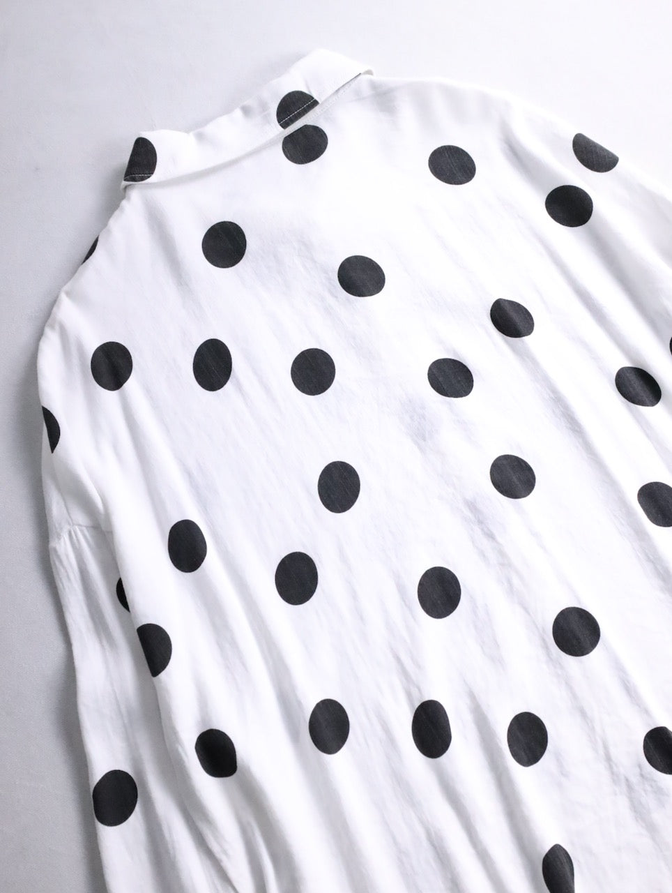 rayon nylon dot shirt white-black