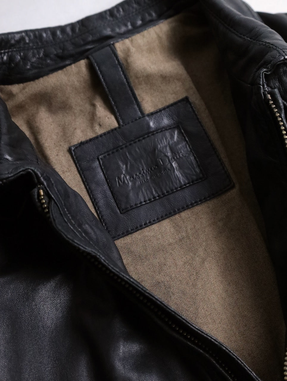 standneck lamb leather jacket black