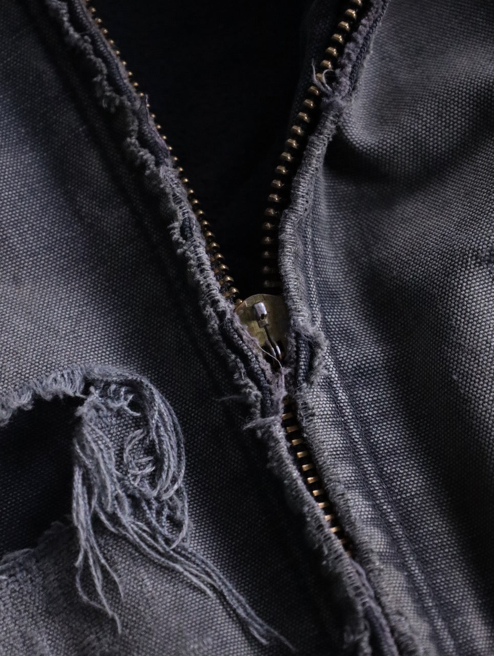 Carhartt boro duck jacket fade black