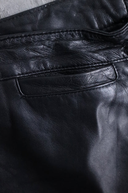 semi flare leather pants black