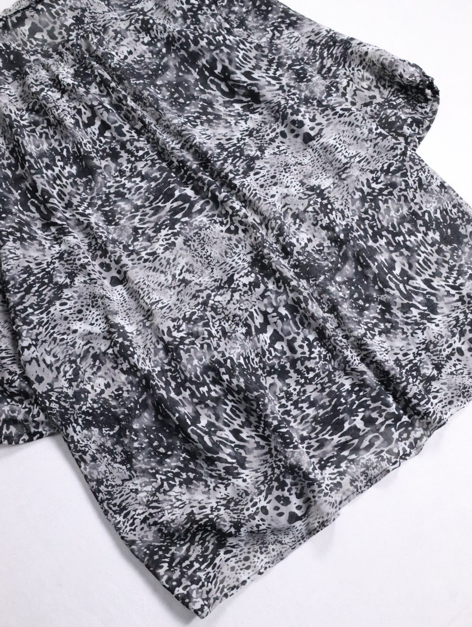 GEORGE all-over pattern s/s sheer shirt black-gray-white