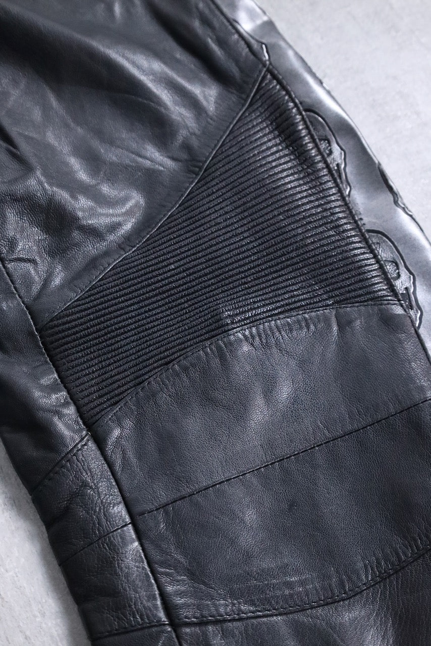 scull × leather switch pants black-silver