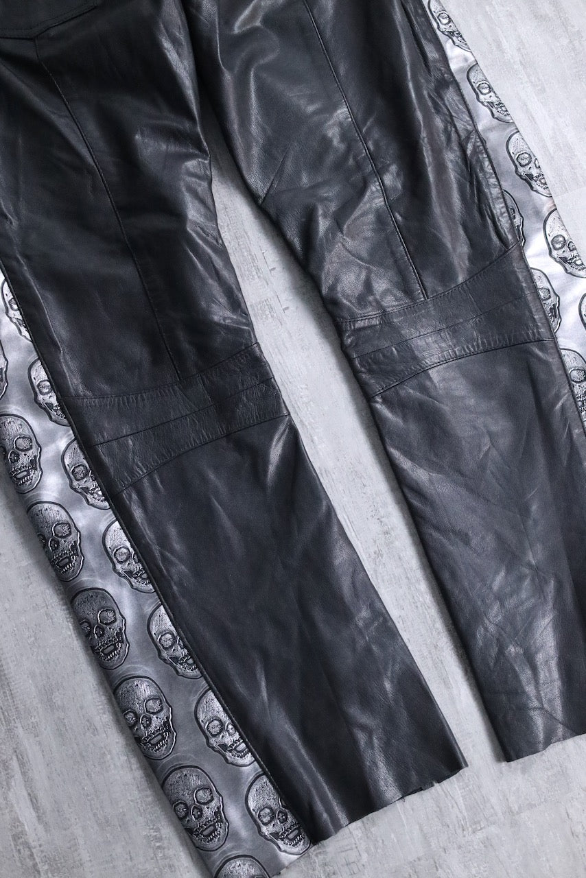 scull × leather switch pants black-silver