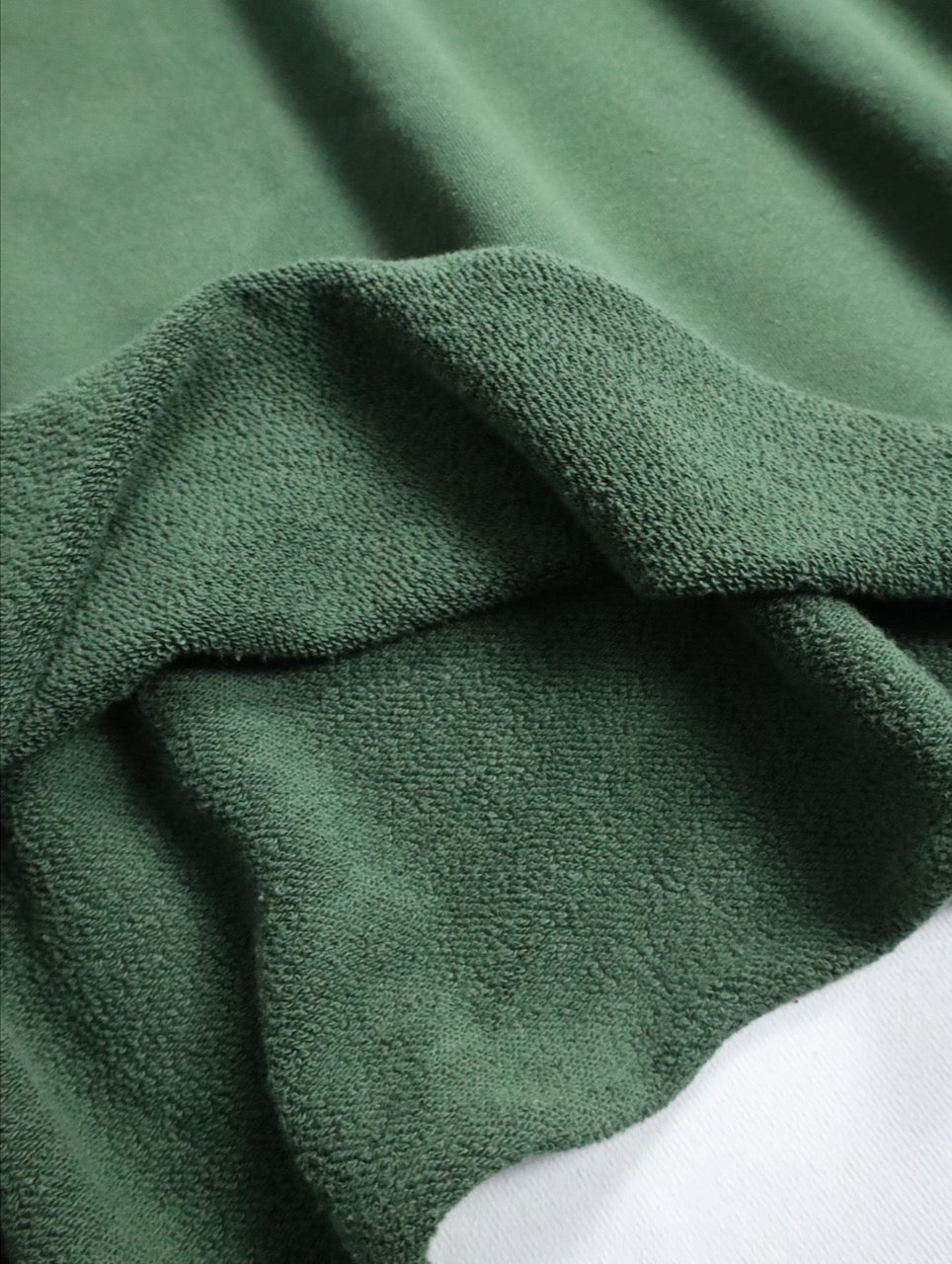 bishool cut design sweat tee olive green