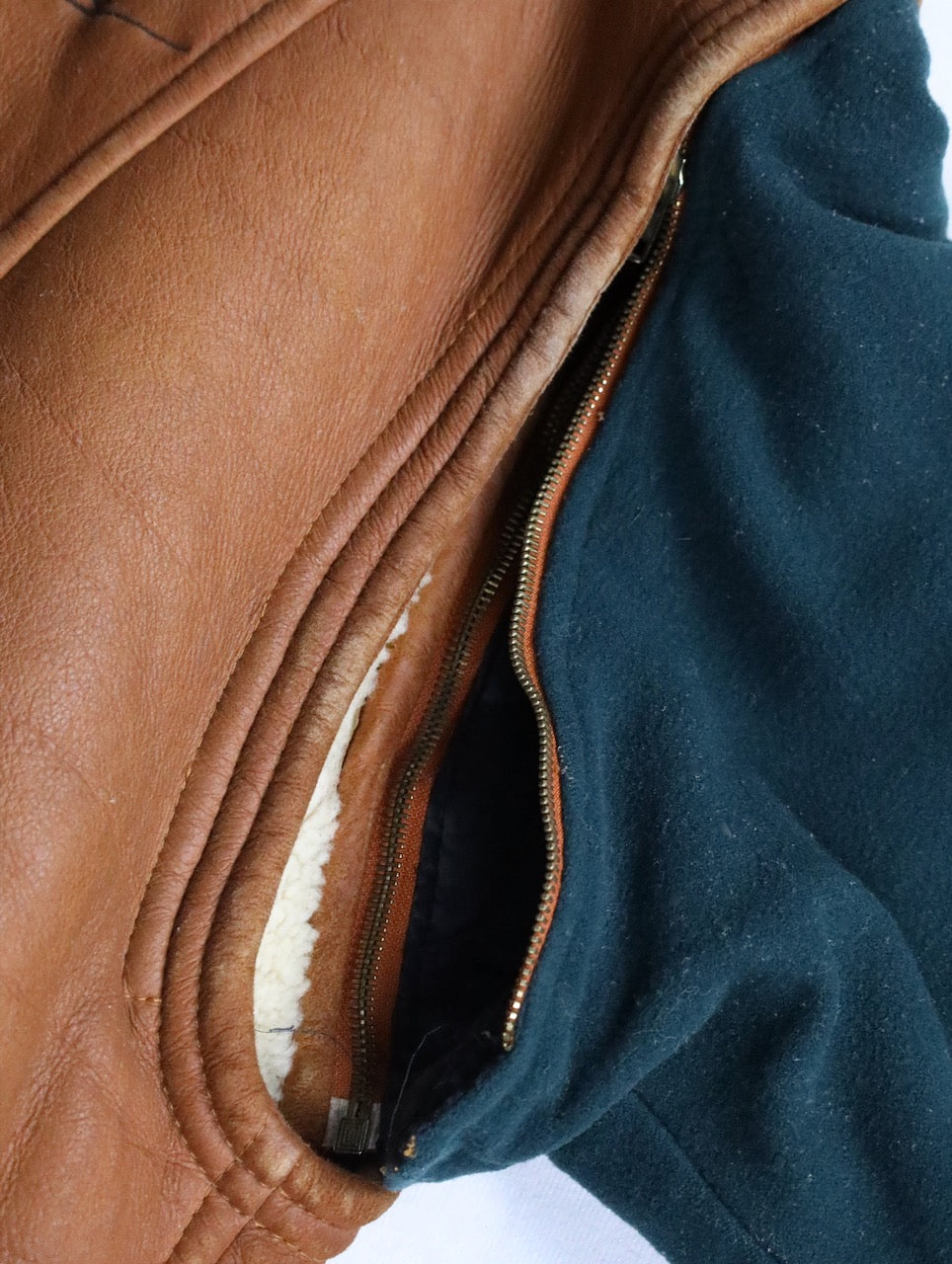 wool swiching real muton jacket brown-green