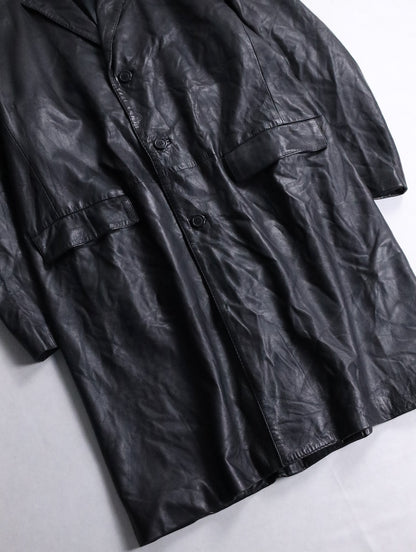 middle length lether coat black