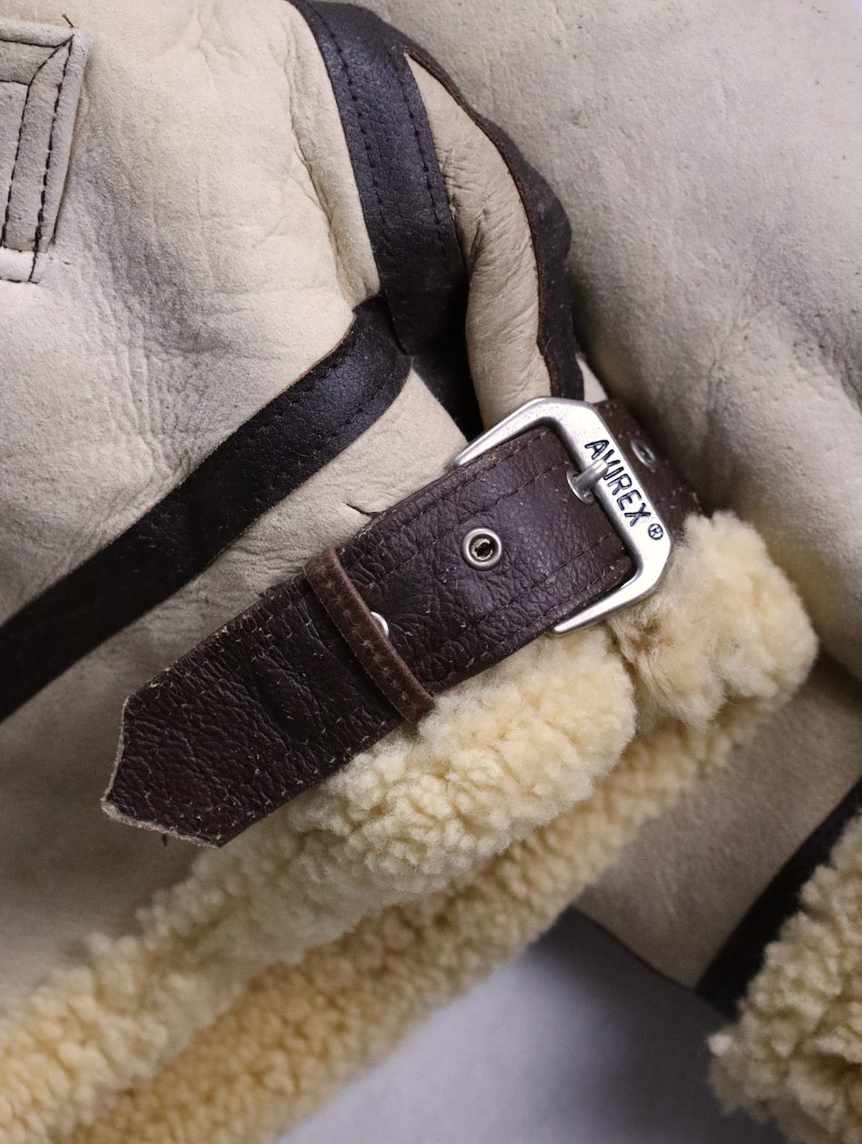 AVIREX TYPE B-3 sheep skin jacket lightbeige
