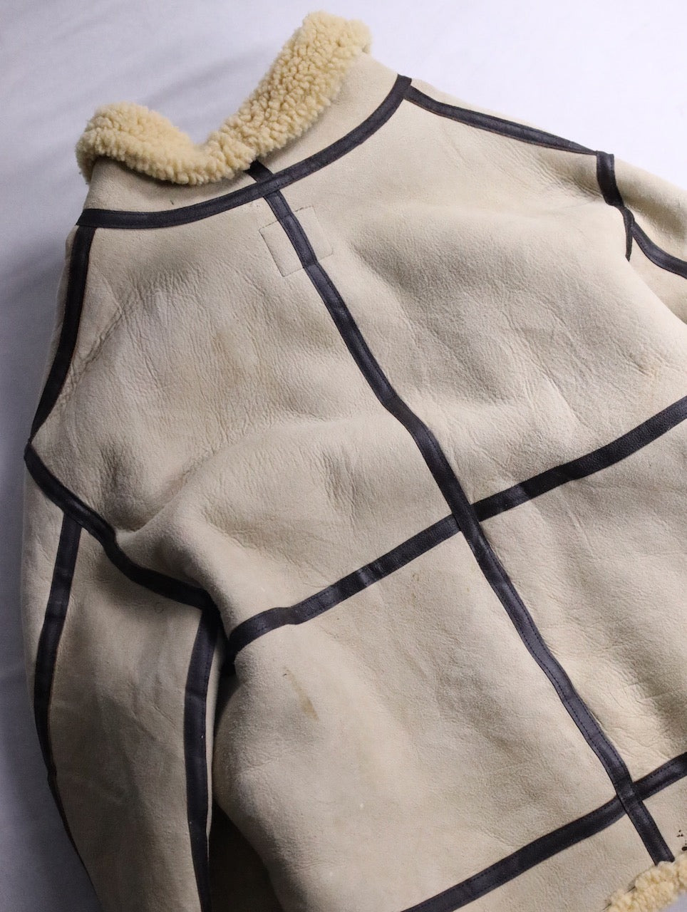 AVIREX TYPE B-3 sheep skin jacket lightbeige