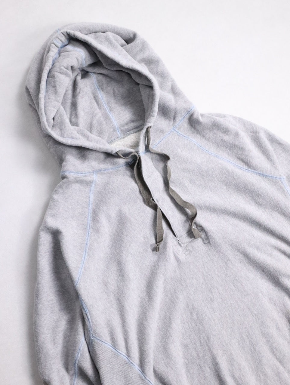 FASETASM arm line half button hoodie gray