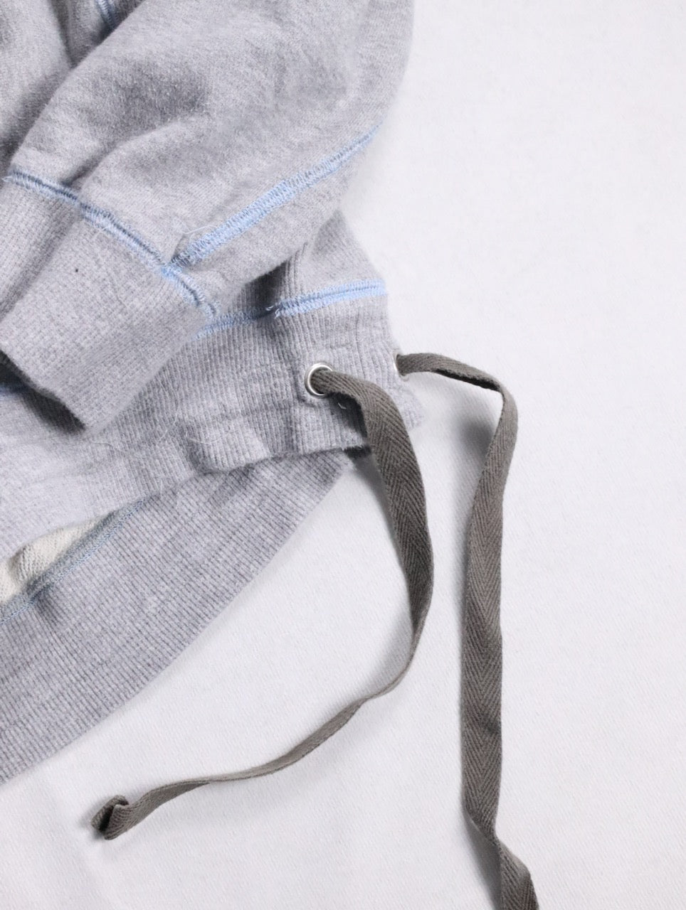 FASETASM arm line half button hoodie gray