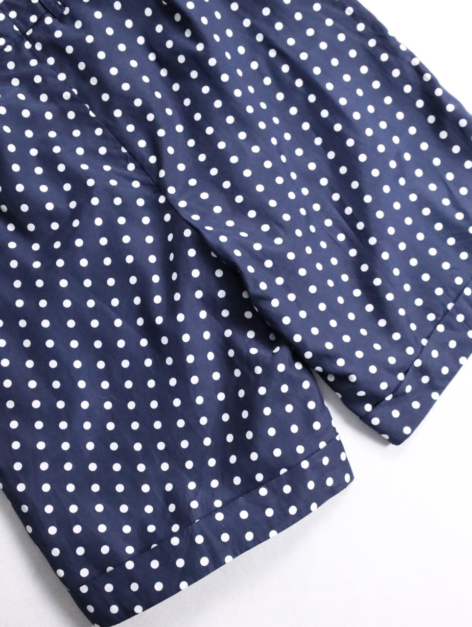dot 1tuck short pants navy-white