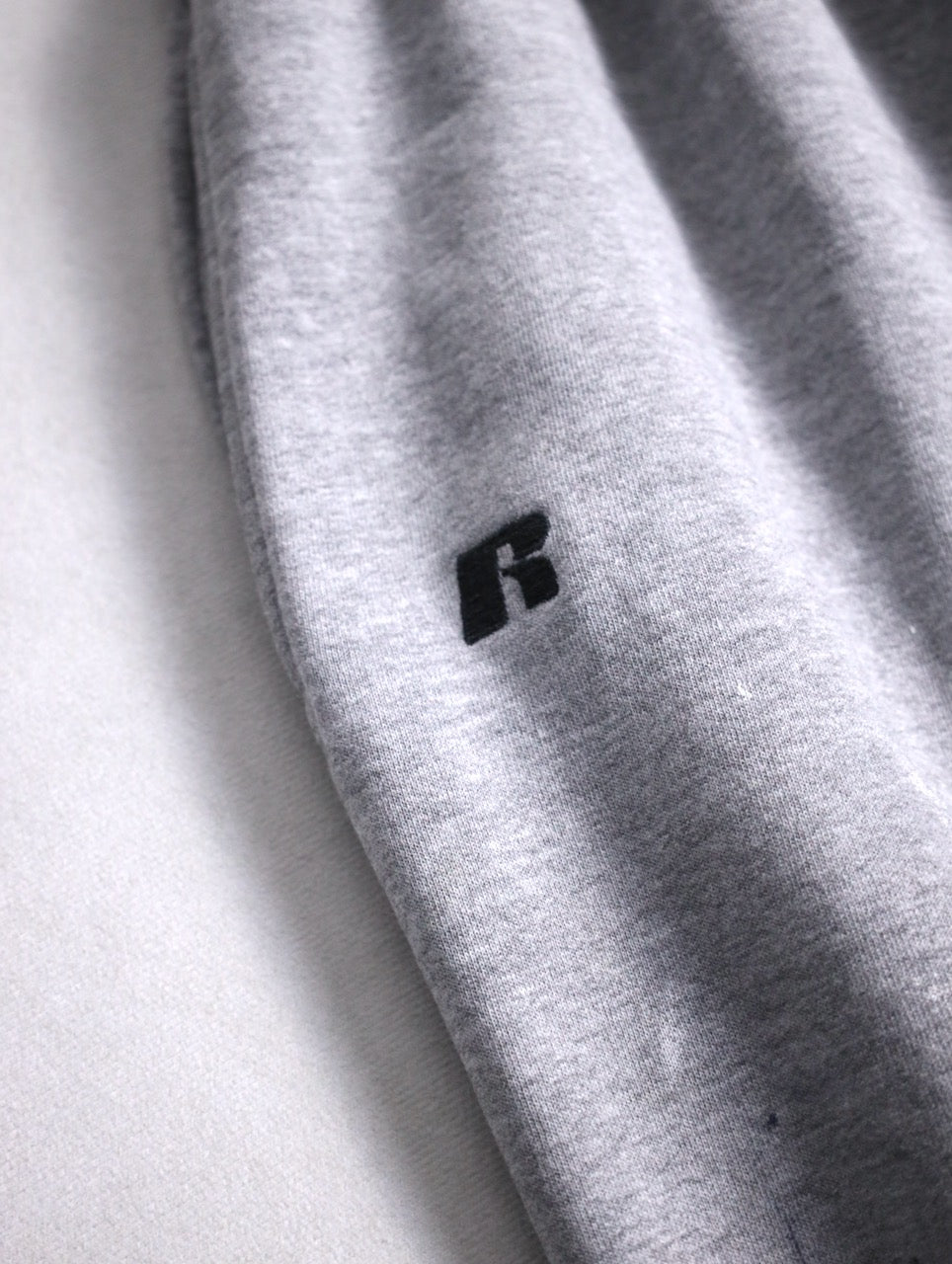 90-00s  RUSSELL painted sweat pants gray