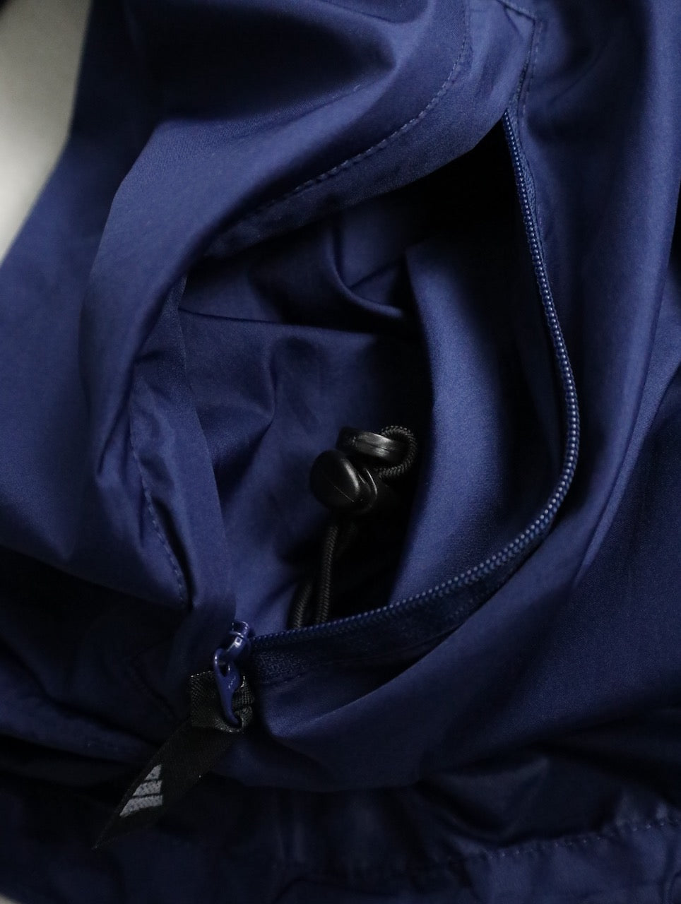 90s ADIDAS nylon touch hooded pull darknavy