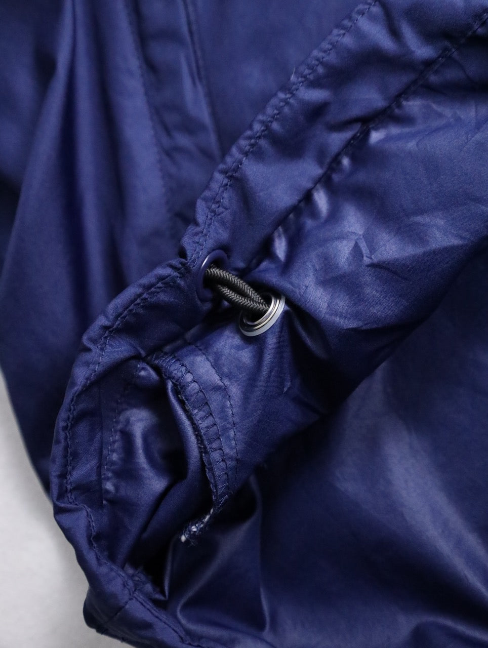 90s ADIDAS nylon touch hooded pull darknavy
