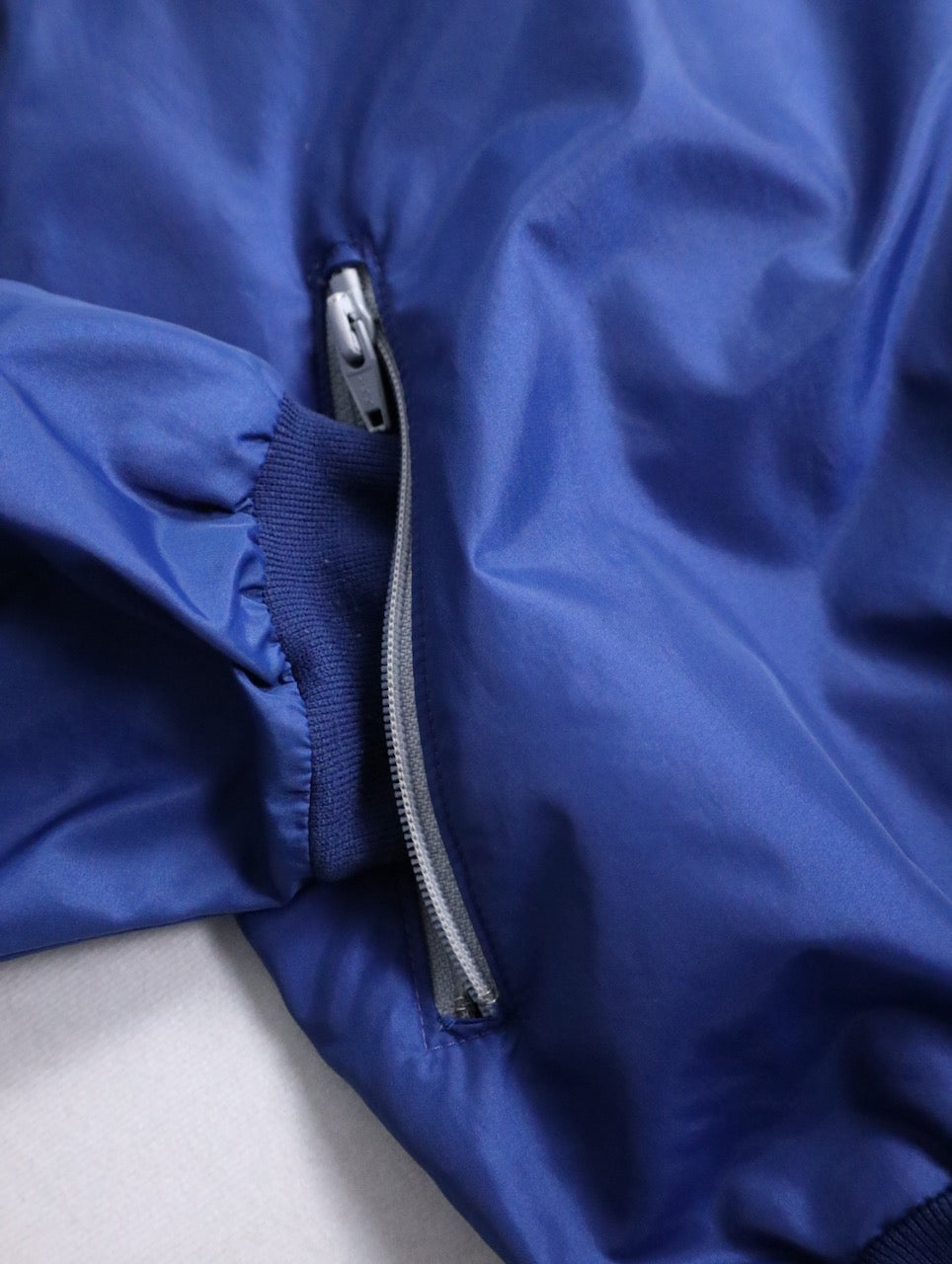 70-80s NIKE 2tone nylon hooded jacket silver-blue