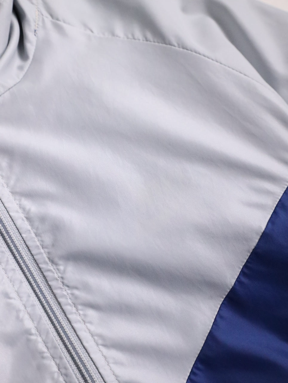 70-80s NIKE 2tone nylon hooded jacket silver-blue