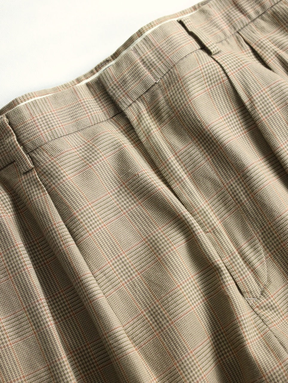 Tommy Hilfiger 2tuck houndhooht check slacks brown beige