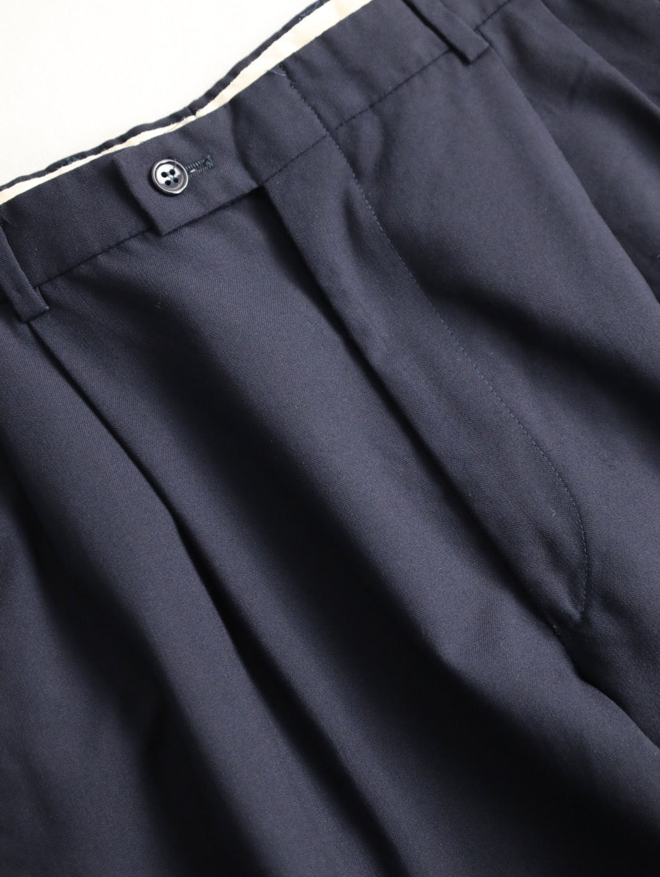 80-90s 2tuck slacks black