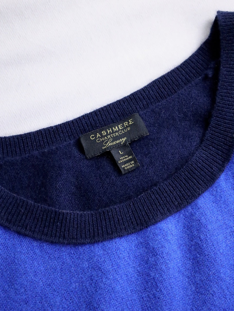 100% cashmere bicolor knit sweater blue-black