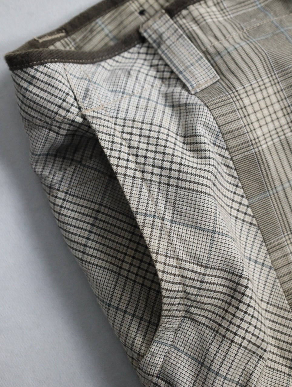 multi check cargo half pants white-brown-lihgtblue