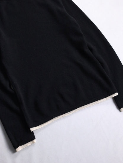100% cashmere layered like knit sweater black-white
